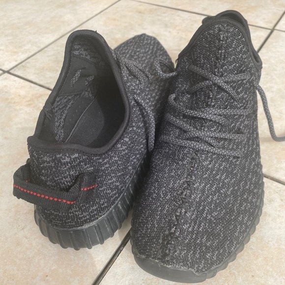 Adidas Yeezy Boost 350 Pirate Black - Picture 3 of 6